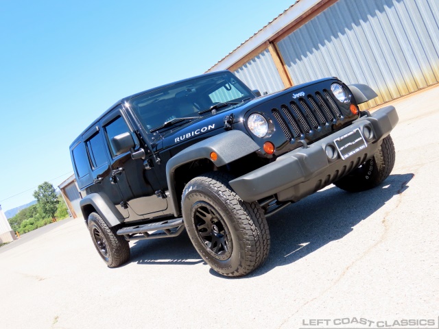 2009-jeep-wrangler-rubicon-020.jpg