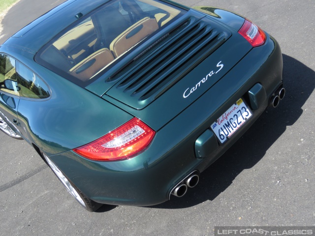 2009-porsche-911-carrera-s-080.jpg