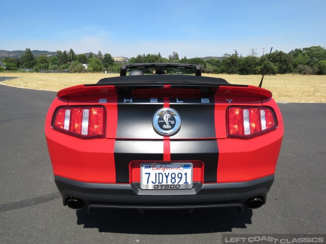 2010-ford-shelby-gt500-145.jpg