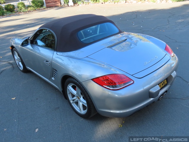 2010-porsche-boxster-s-013.jpg