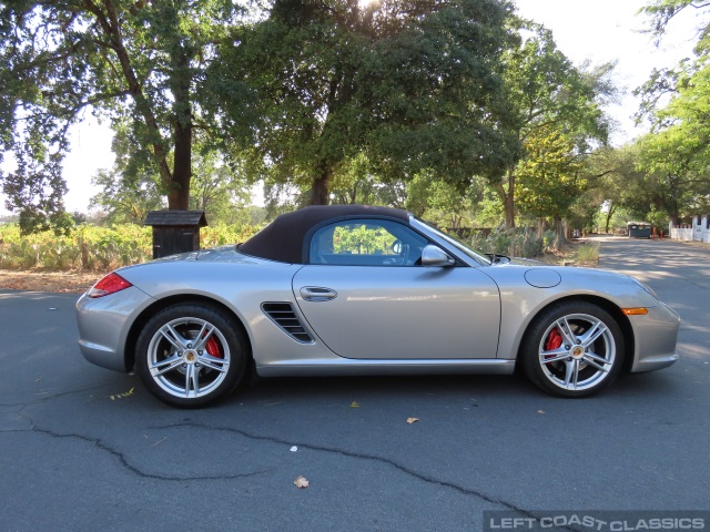 2010-porsche-boxster-s-028.jpg