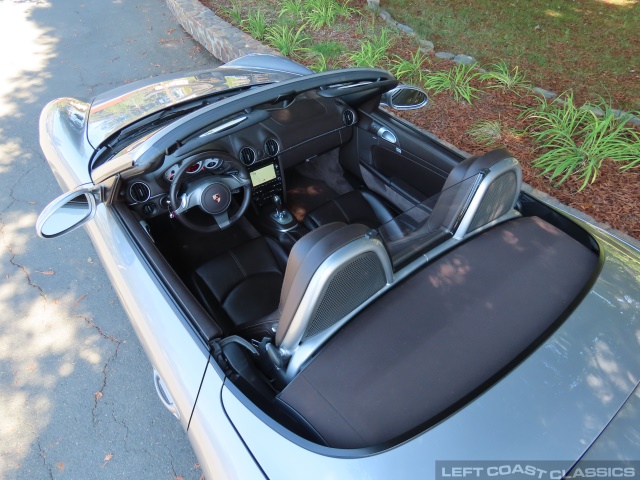 2010-porsche-boxster-s-093.jpg