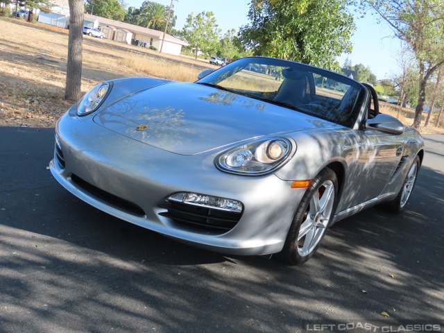 2010-porsche-boxster-s-173.jpg