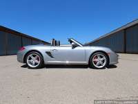 2010-porsche-boxster-s-026