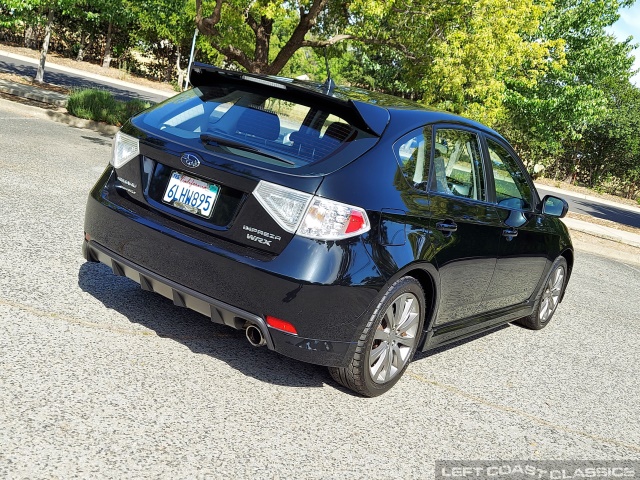 2010-subaru-impreza-wrx-147.jpg