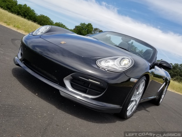 2011-porsche-boxster-spyder-005.jpg