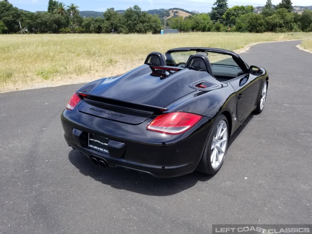 2011-porsche-boxster-spyder-020.jpg