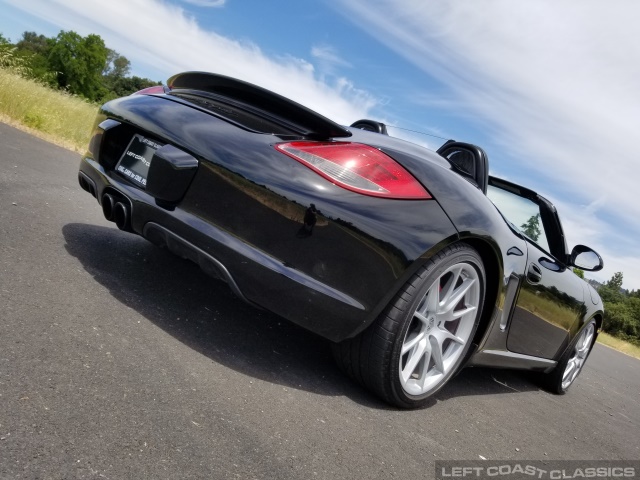 2011-porsche-boxster-spyder-022.jpg