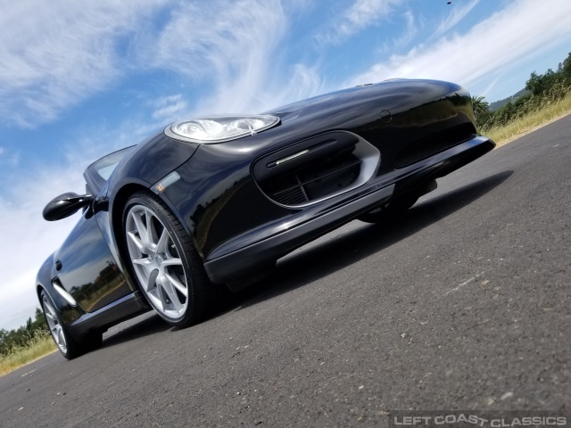 2011-porsche-boxster-spyder-030.jpg