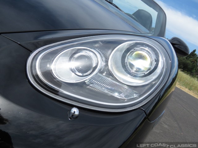 2011-porsche-boxster-spyder-045.jpg