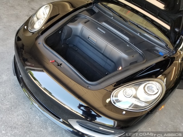 2011-porsche-boxster-spyder-110.jpg