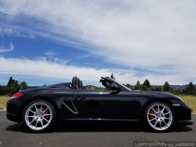 2011-porsche-boxster-spyder-128.jpg