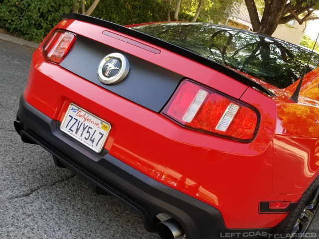 2012-ford-mustang-boss-302-034.jpg