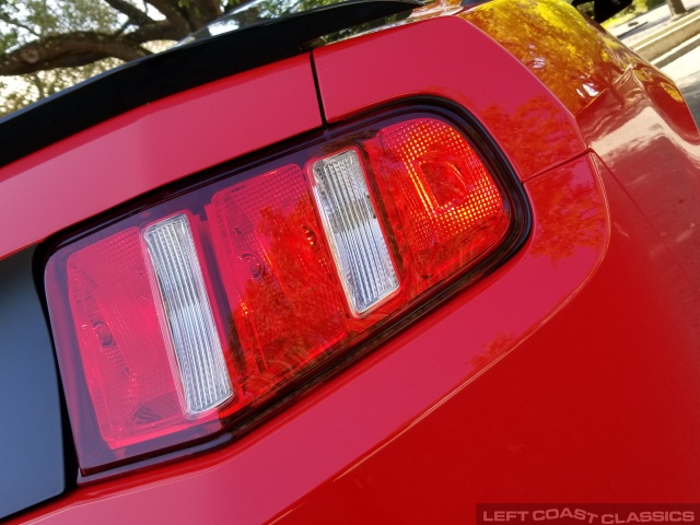 2012-ford-mustang-boss-302-040.jpg