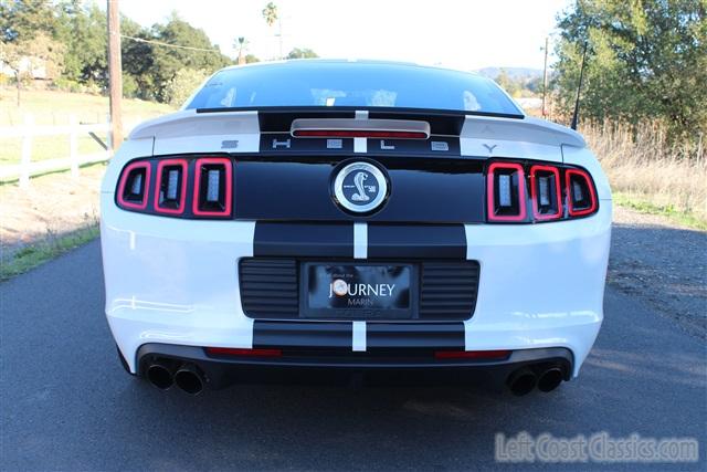 2014-mustang-shelby-gt500-018.jpg