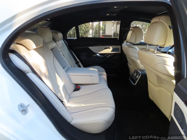 2016-mercedes-benz-s550-109.jpg