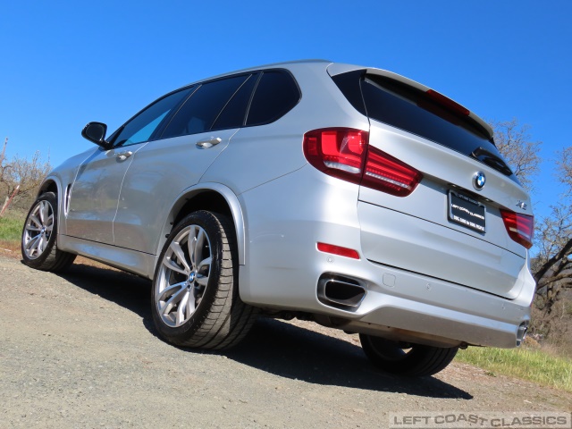 2017-bmw-x5-127.jpg