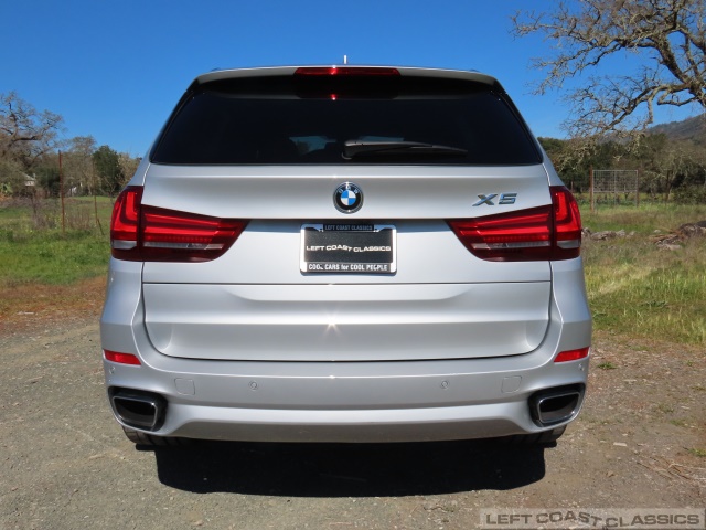 2017-bmw-x5-128.jpg