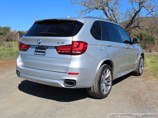 2017-bmw-x5-129.jpg