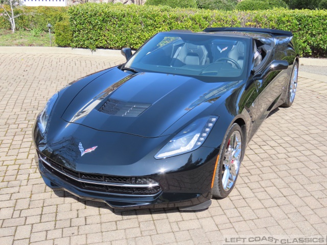 2017-chevrolet-corvette-z51-lt2-007.jpg