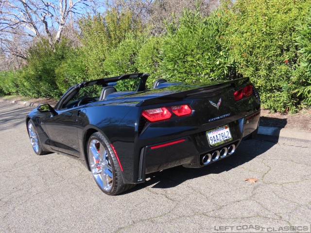 2017-chevrolet-corvette-z51-lt2-022.jpg