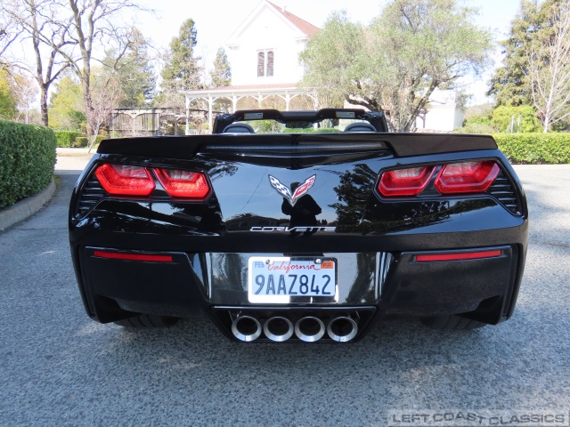 2017-chevrolet-corvette-z51-lt2-036.jpg