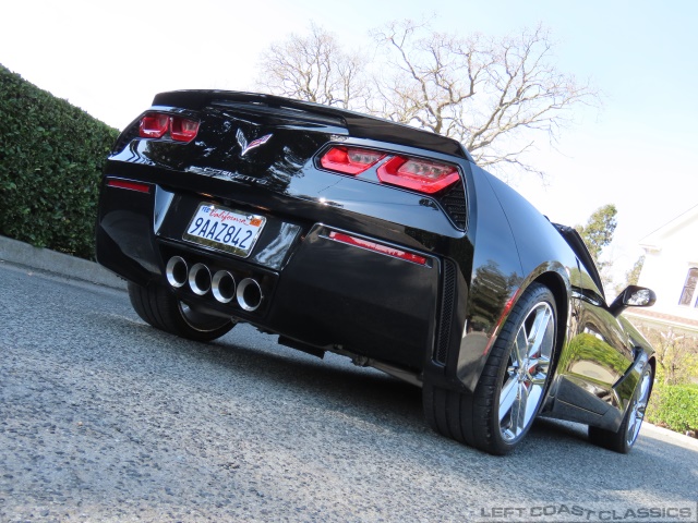 2017-chevrolet-corvette-z51-lt2-040.jpg