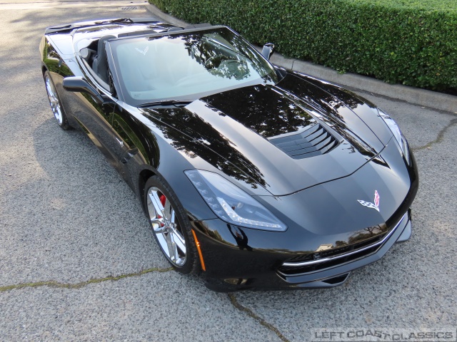 2017-chevrolet-corvette-z51-lt2-047.jpg