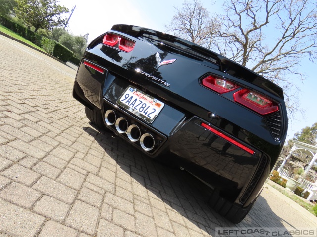 2017-chevrolet-corvette-z51-lt2-080.jpg