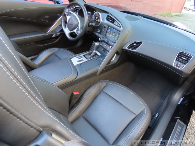 2017-chevrolet-corvette-z51-lt2-155.jpg