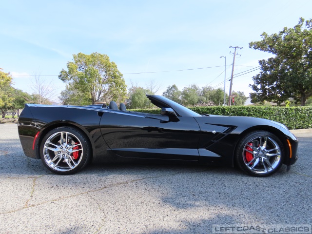 2017-chevrolet-corvette-z51-lt2-211.jpg